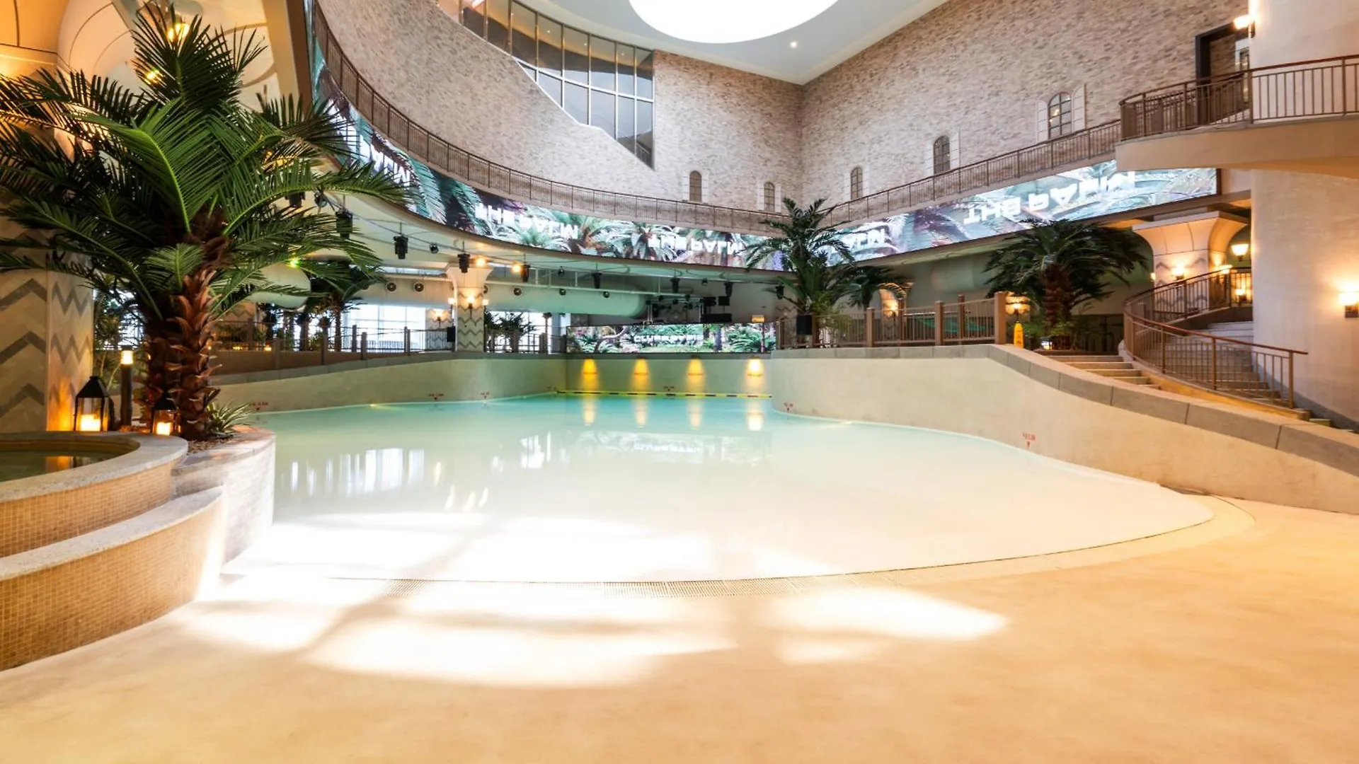 Apartment 2 Minutes Run To The Sea Only 152M, Special Benefit Of Spa Waterpark 195M Away Busan