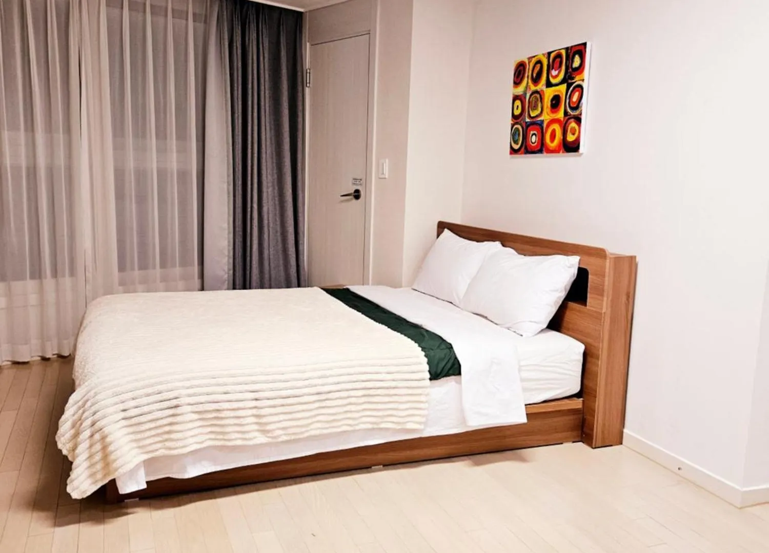 2 Minutes Run To The Sea Only 152M, Special Benefit Of Spa Waterpark 195M Away Busan